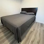 Cozy Two Bedroom Guest Basement Suite In Nw